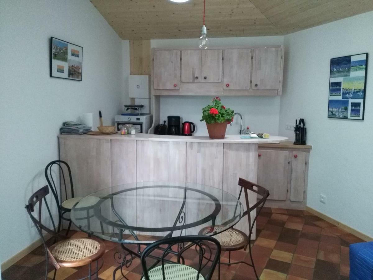 Les Chenes Bleus Bed & Breakfast Sainte-Marie-de-Re Ngoại thất bức ảnh