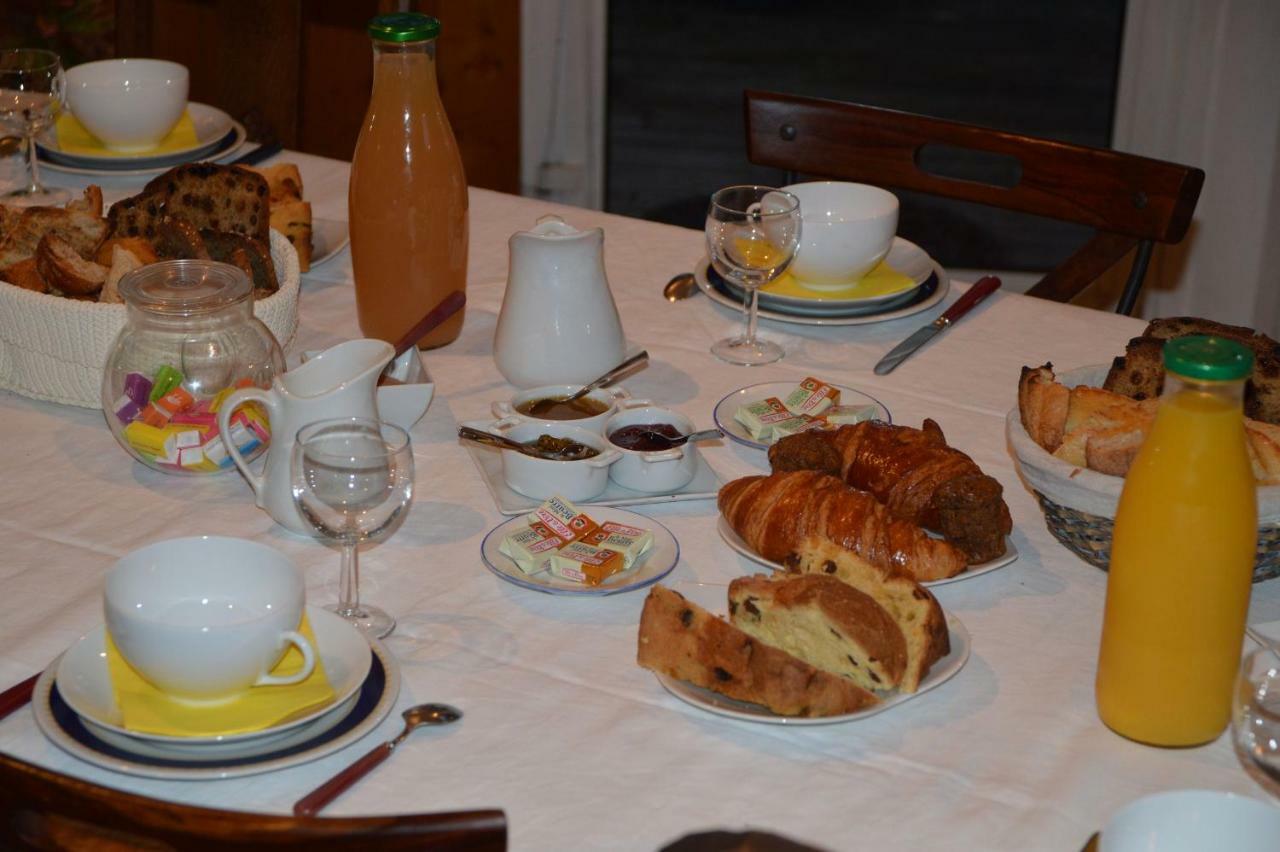 Les Chenes Bleus Bed & Breakfast Sainte-Marie-de-Re Ngoại thất bức ảnh