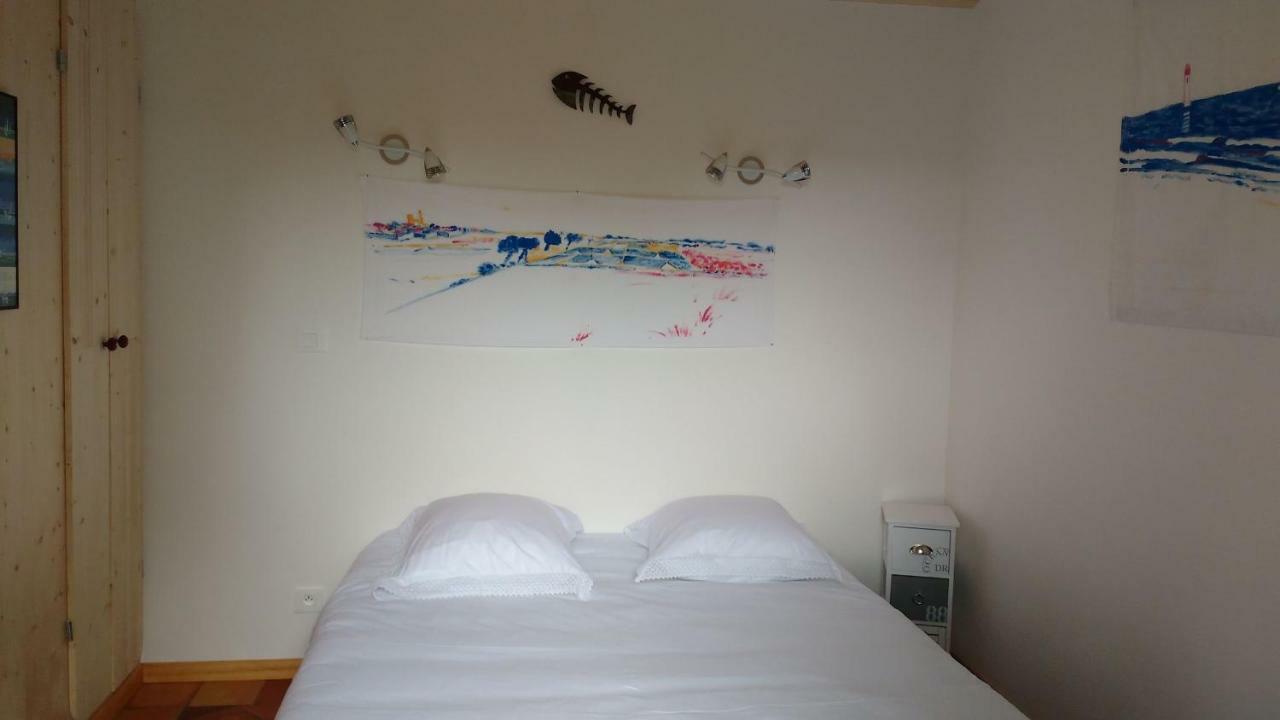 Les Chenes Bleus Bed & Breakfast Sainte-Marie-de-Re Ngoại thất bức ảnh